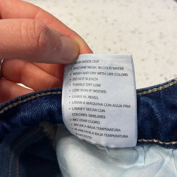 Nwot KanCan woman jeans - Picture 10 of 14